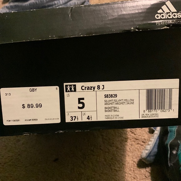 Adidas’s Crazy 8 J - Picture 3 of 3